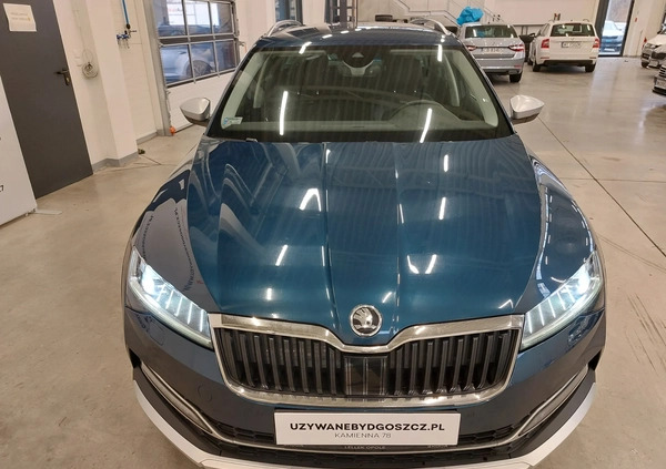 Skoda Superb cena 129900 przebieg: 191385, rok produkcji 2019 z Strzelno małe 704